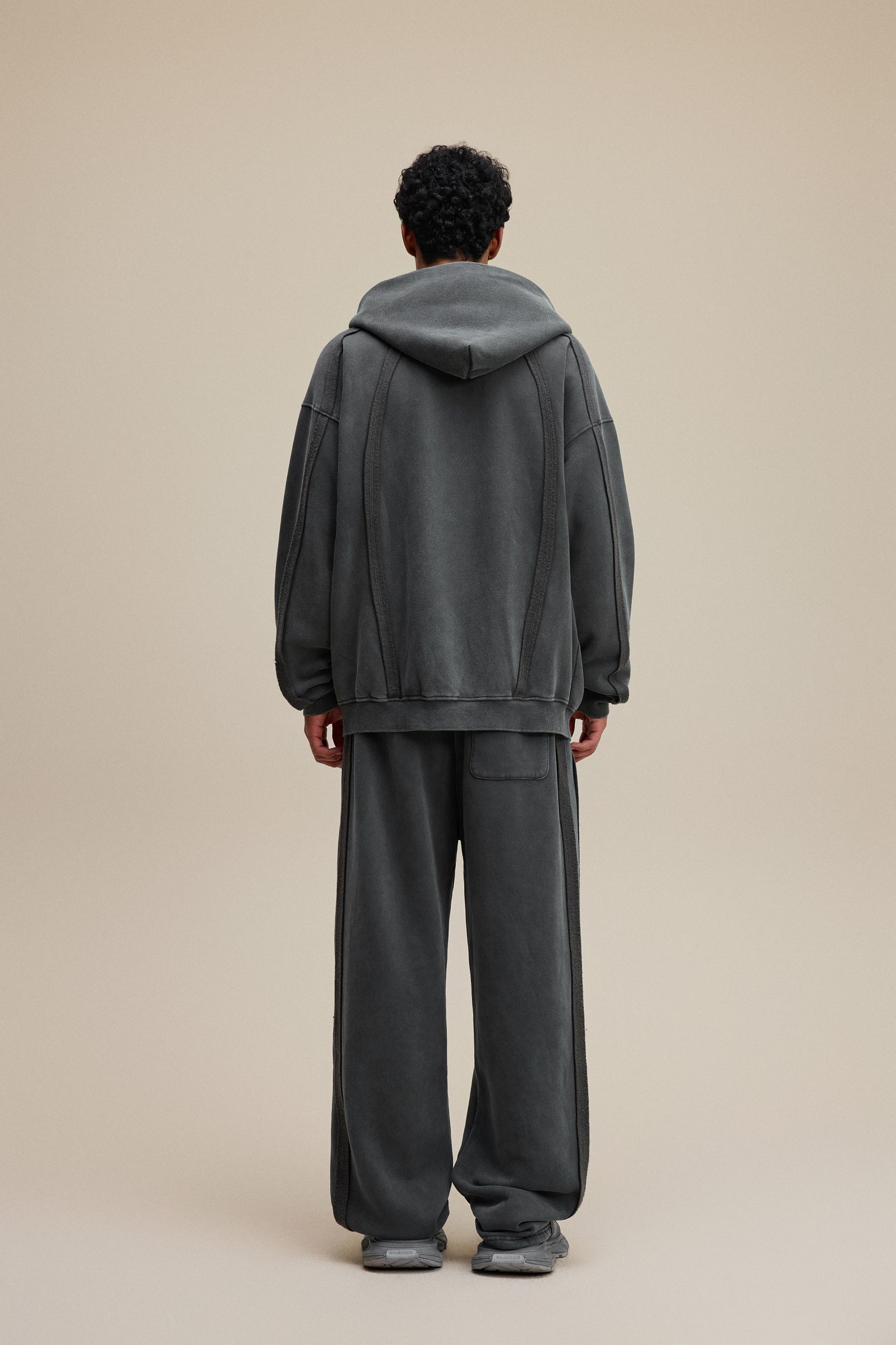 360GSM Men’s Structured Panel Raw-Edge Fleece-Lined Distressed Snow-Wash Zip-Up Hoodie Dark Grey